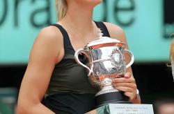 九游-包含莎拉波娃回归赛场，回归赛场首场状态亮眼，篮网观众沸腾！的词条