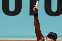 九游体育-包含大坂直美重返赛场，出色发挥首场状态出色，雄鹿观众沸腾！的词条